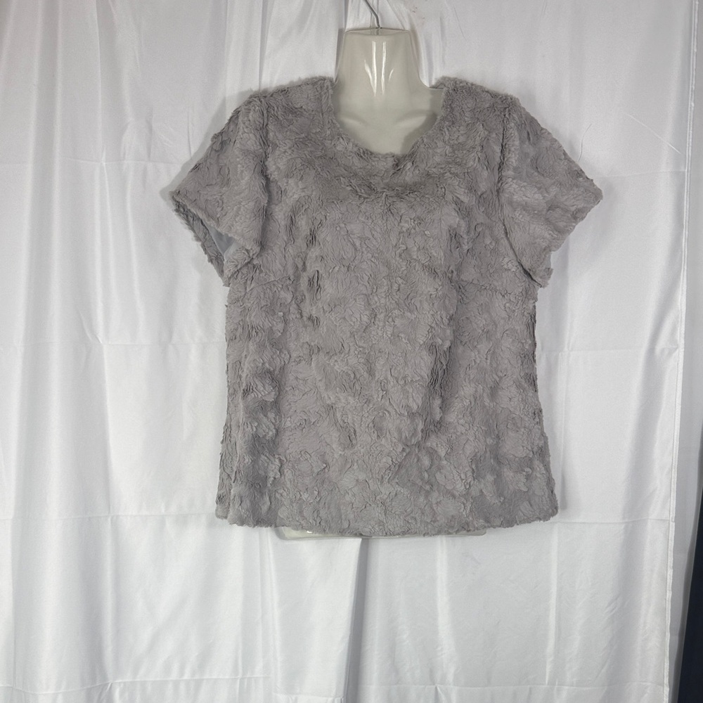 Leifsdottir Textured Gray Blouse